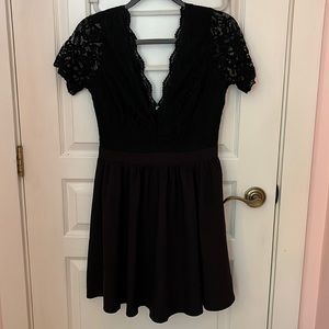 Black short sleeve dress